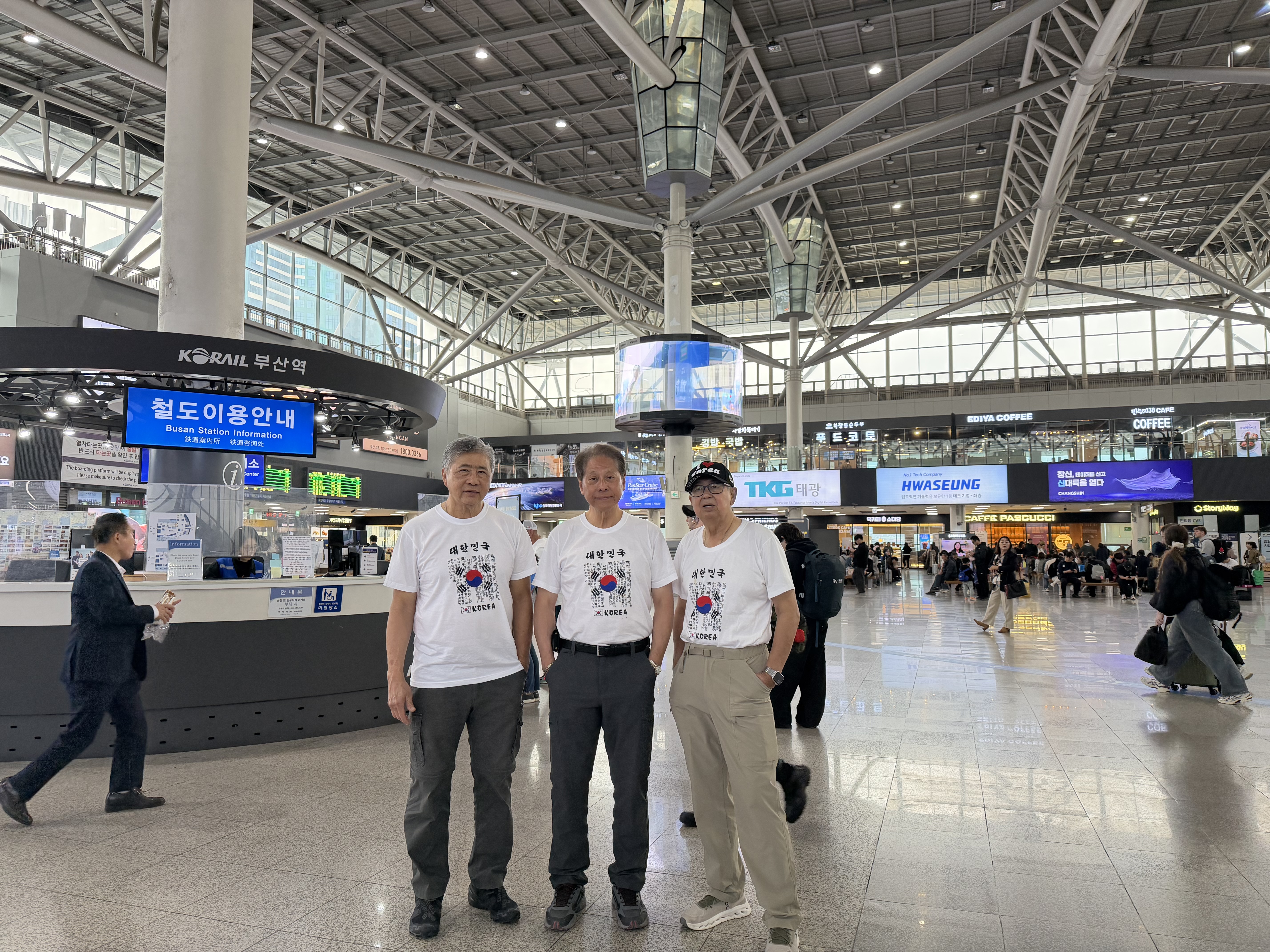 Gimhae Airport SUV Transfer (Up to 3 Pax / 6 Luggages)
